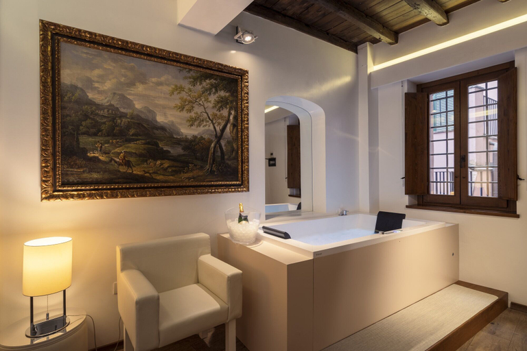 Bathroom 5, Gigli d'Oro Suite, Rome