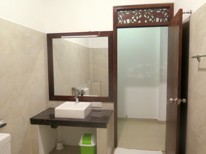 Bathroom 4, Ananya Beach Resort, Tangalle