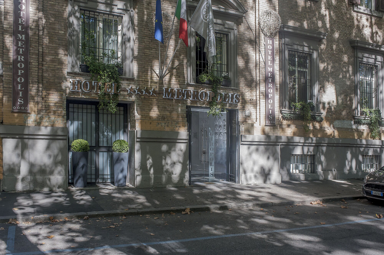 Exterior & Views 2, Hotel Metropolis, Roma