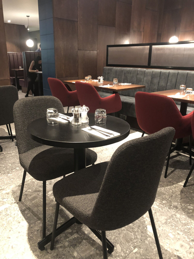 Food & Drinks 5, Euston Square Hotel, London
