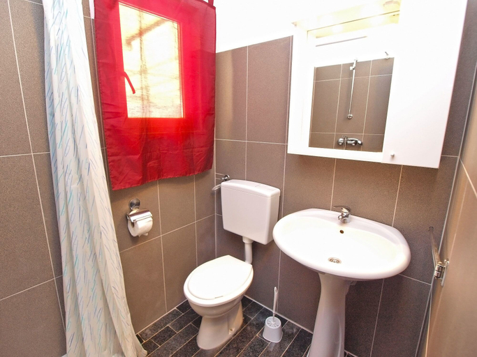 Bathroom 3, Apartment Aleksander 968, Fažana