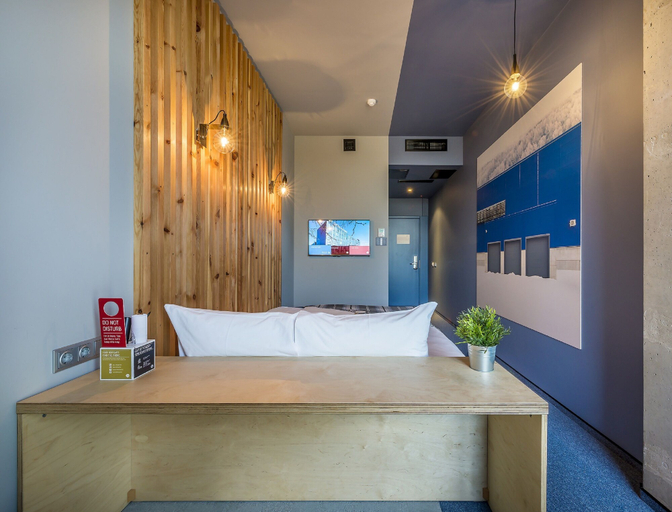Bedroom 3, Urbihop Hotel, Vilniaus