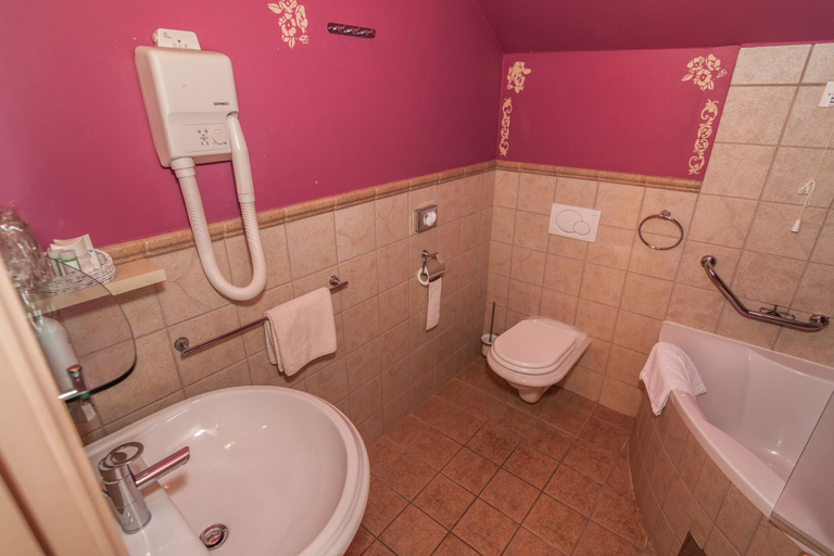 Bathroom 4, Villa Pattiera, Konavle