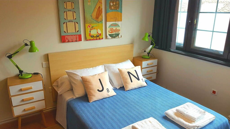 Bedroom 2, Apartamentos Hevia, Asturias