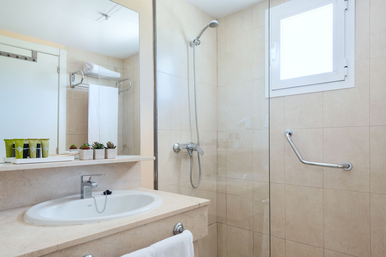 Bathroom 4, Apartamentos Olive Beach, Baleares