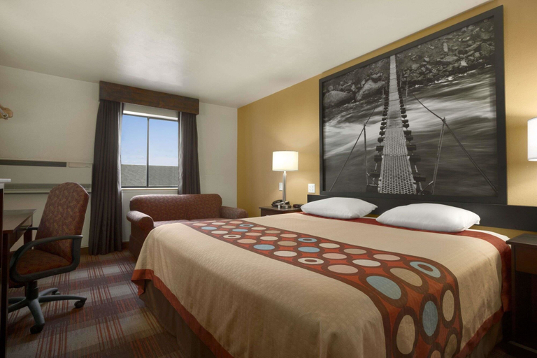 Bedroom 3, Super 8 by Wyndham Idaho Falls, Bonneville