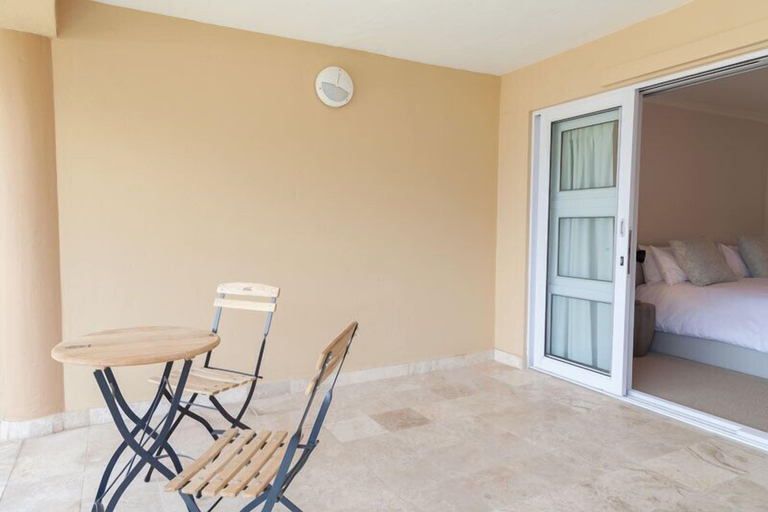 Others 5, Bay Vista Villa, City of Cape Town
