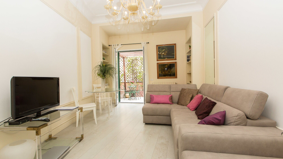 Others 4, Rental in Rome Augustus Terrace Deluxe, Roma