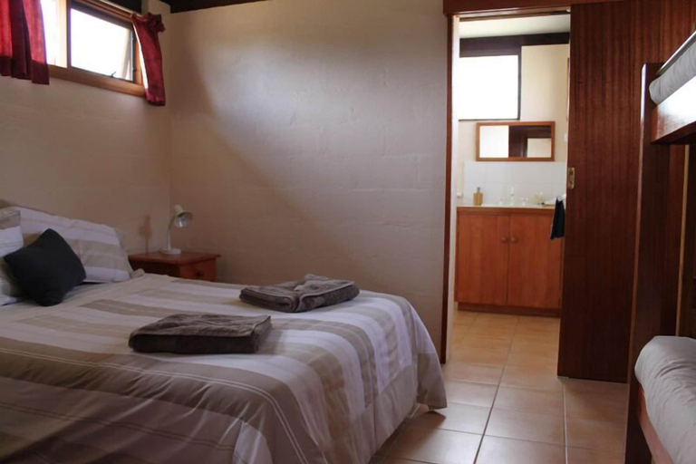 Bedroom 3, Flinders Island Cabin Park, Flinders