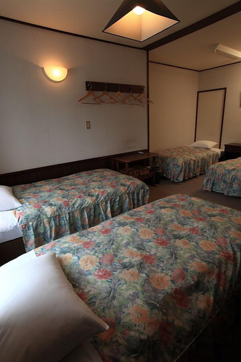 Bedroom 2, Hakuba Pension Karunaju, Hakuba