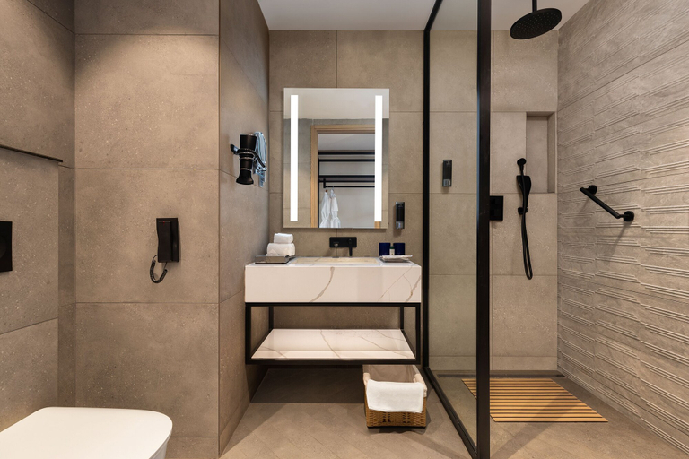 Bathroom 4, Fortune Walkway Mall, Haldwani - Member ITC Hotels' Group, Nainital