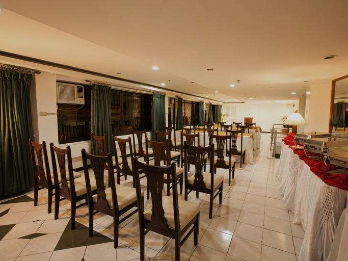 Food & Drinks 4, Harbor Town Hotel, Iloilo City