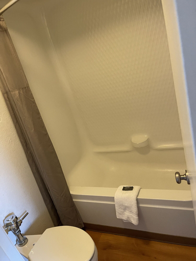 Bathroom 4, Travelodge by Wyndham Brattleboro VT, Windham