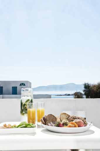 Food & Drinks 5, Orkos Beach, South Aegean