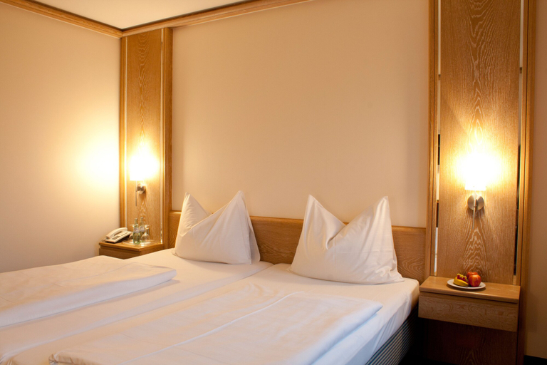 Bedroom 2, Hotel zur Post Aschheim, München