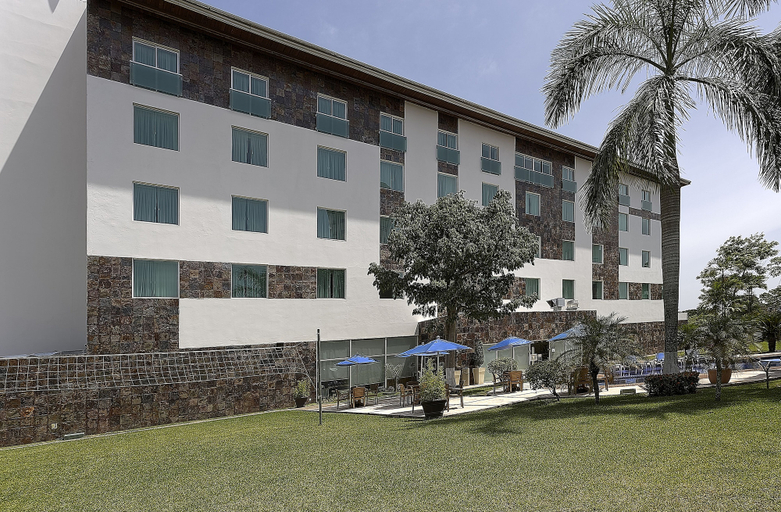 Exterior & Views 4, Holiday Inn Express VILLAHERMOSA TABASCO 2000 by IHG, Jalpa de Méndez