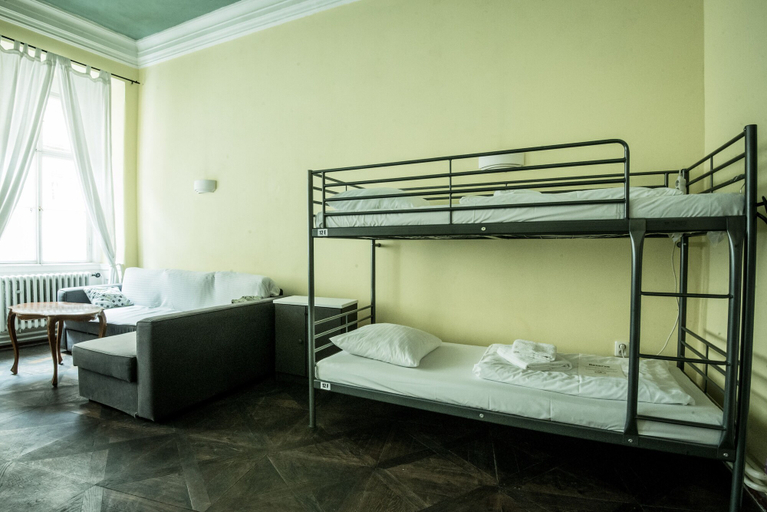 Bedroom 3, Charles Bridge Economic Hostel, Praha 1