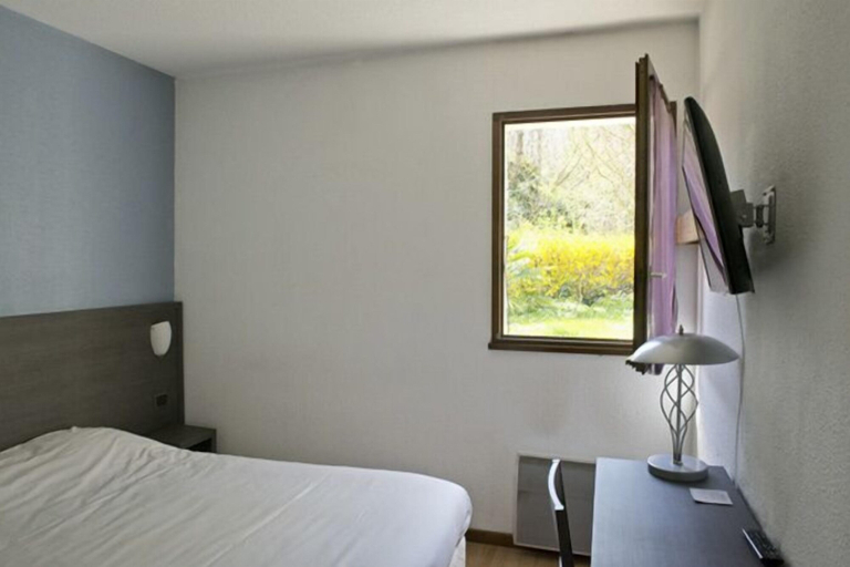 Bedroom 2, Hôtel La Cascade, Rhône