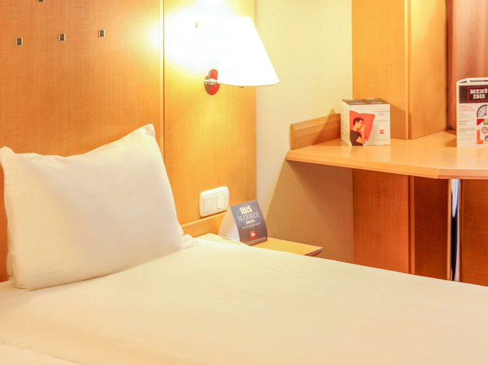 Bedroom 4, ibis Madrid Alcala de Henares La Garena, Madrid