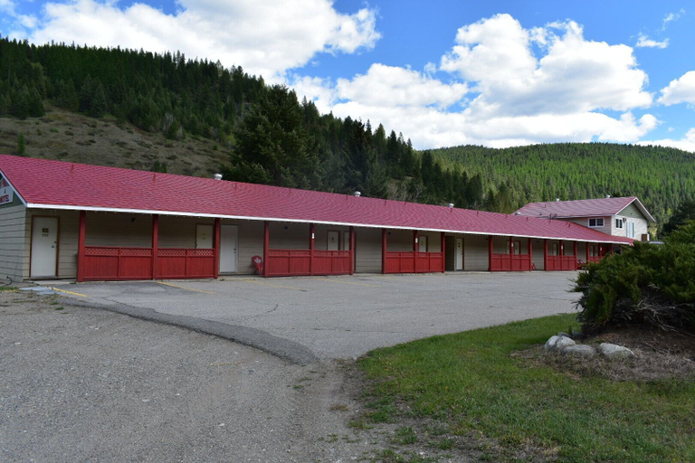 Exterior & Views 2, Green View Motel and RV Park, Kootenay Boundary