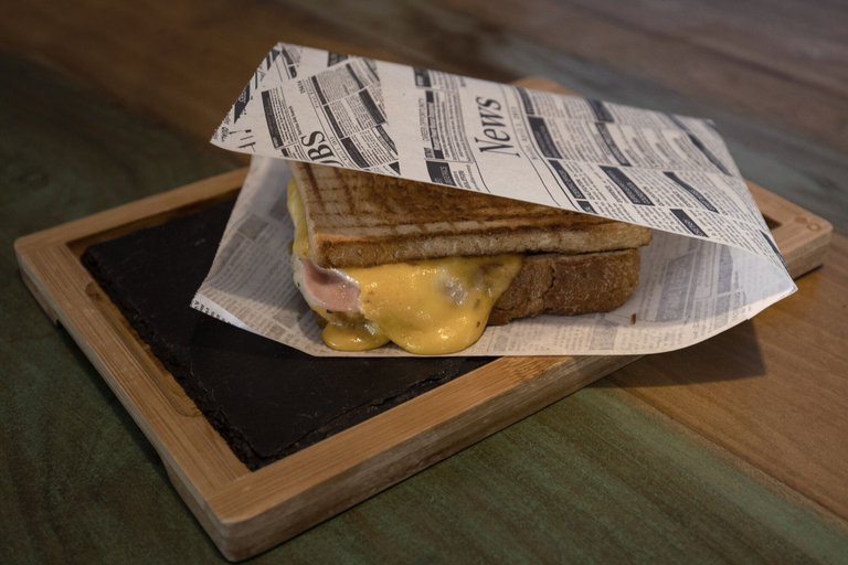 Food & Drinks 4, Yomo Hostal BCN Port, Barcelona
