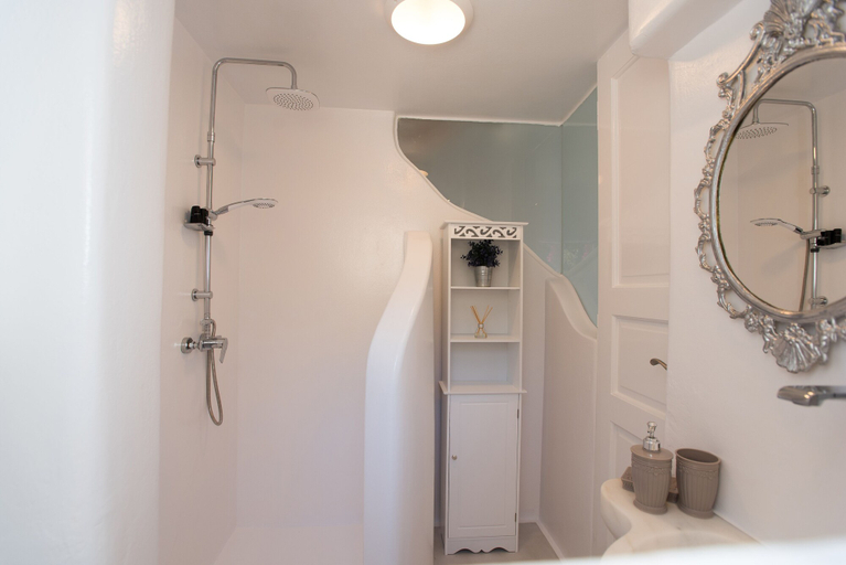 Bathroom 4, SeaBlue Villas, South Aegean