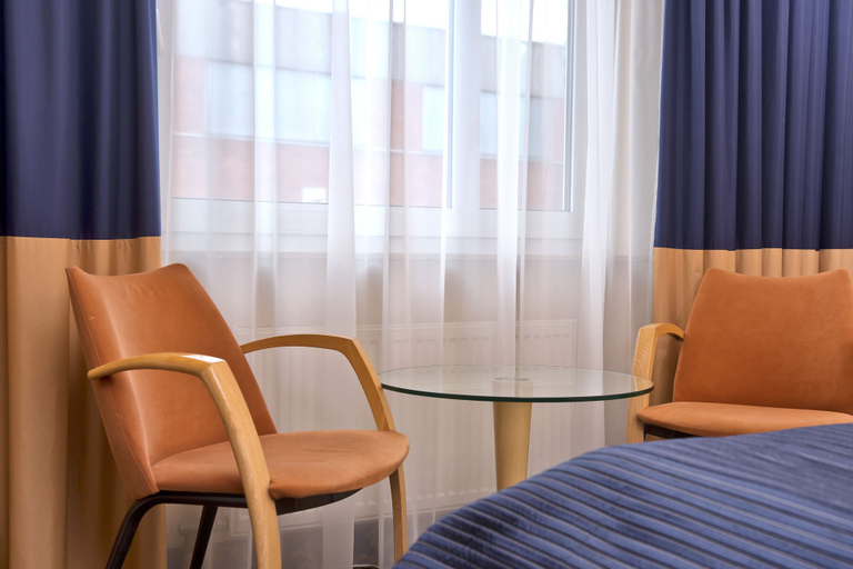 Bedroom 3, TRYP by Wyndham Bremen Airport, Bremen