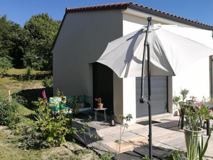 Exterior & Views, L'alphonsine, Puy-de-Dôme