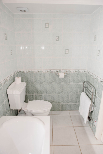 Bathroom 3, Andel Lodge, Cambridgeshire