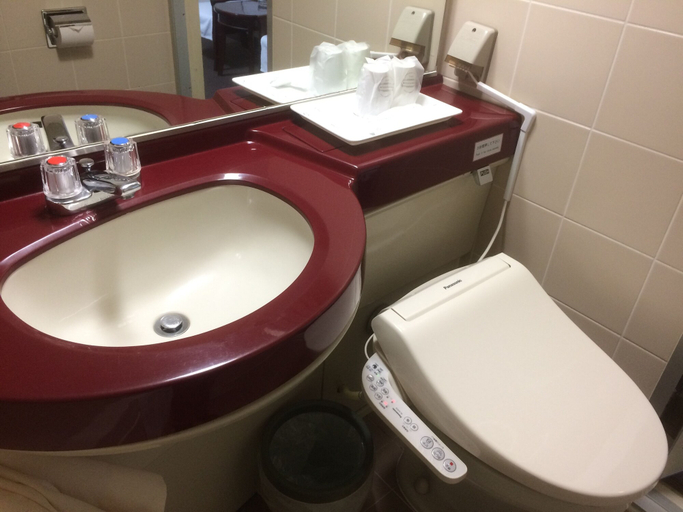 Bathroom 5, Prince Hotel Shimonoseki, Shimonoseki