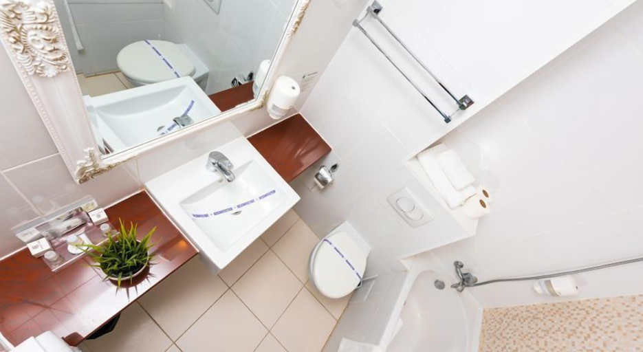 Bathroom 5, Hotel Parc, Constanta