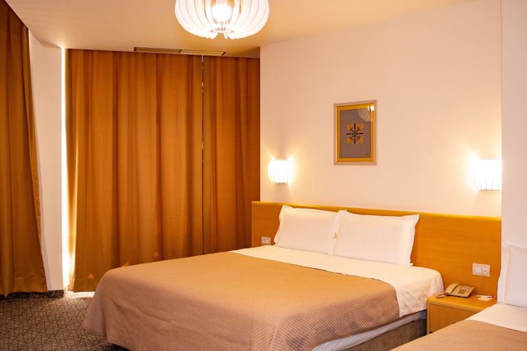 Bedroom 4, Hotel Airport Tirana, Tiranës