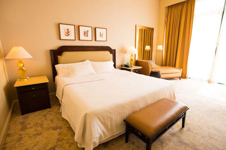 Bedroom 30