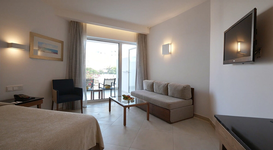 Bedroom 3, Sunrise Pearl Hotel & Spa