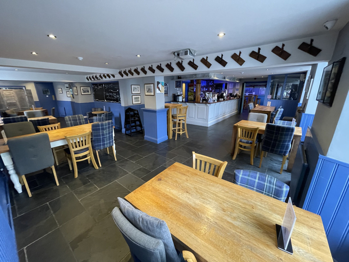 Food & Drinks 4, The Cornubia Inn, Cornwall