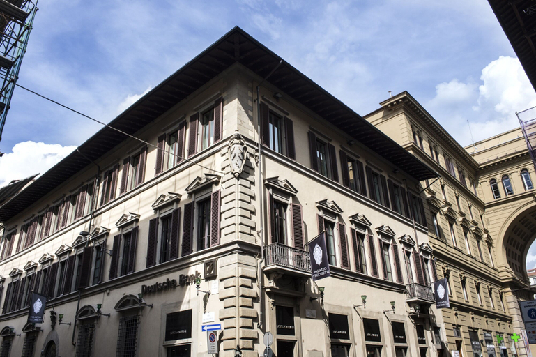 Exterior & Views 2, Palazzo Vecchietti, Florence