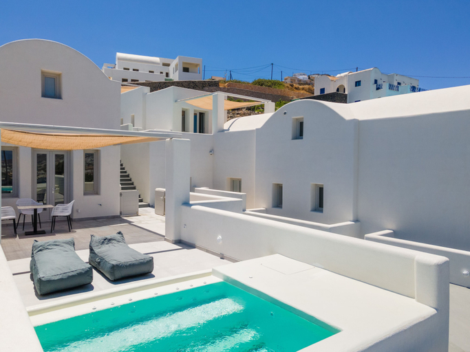 Exterior & Views 2, Serapias Suites, South Aegean