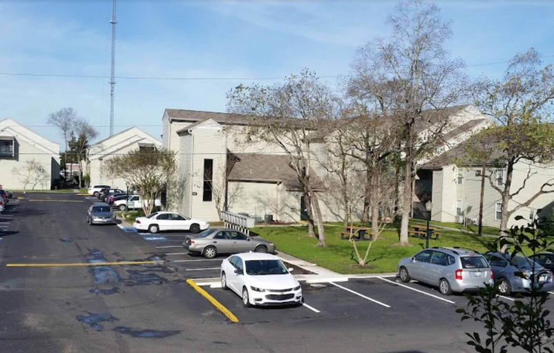 Public Area, TowneBridge Apartments, Jefferson