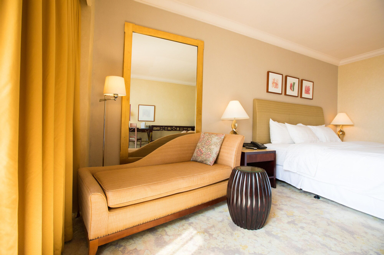 Bedroom 27