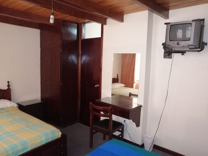 Bedroom 2, Hostal Victoria Quito, Quito