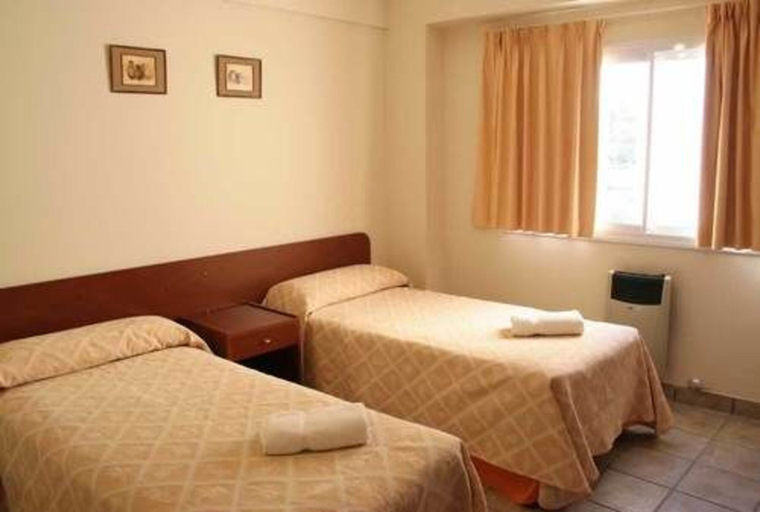 Bedroom 4, Wilson Apart Hotel, Capital