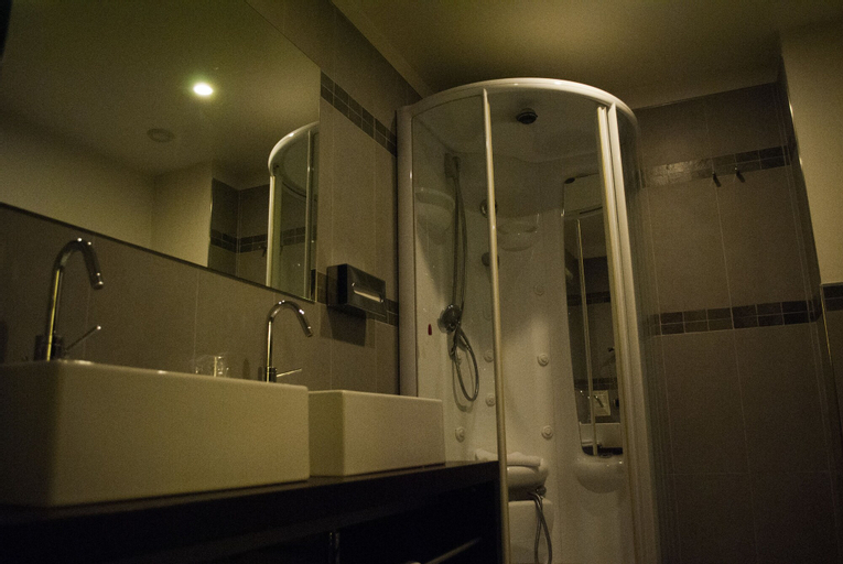 Bedroom 4, Vercelli Palace Hotel, Vercelli