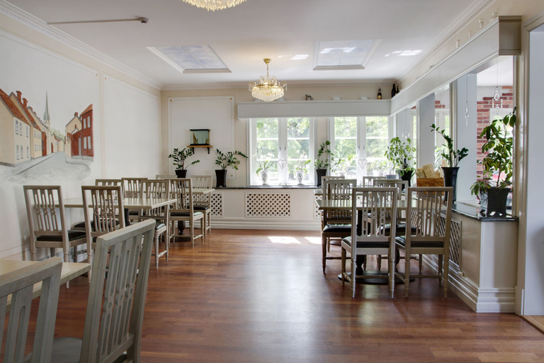 Food & Drinks 5, Park Hotel Linköpings Fawlty Towers, Linköping