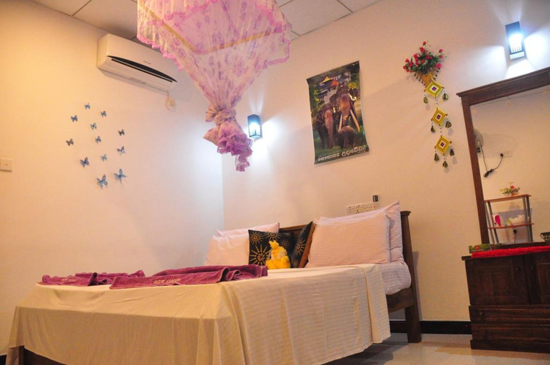 Bedroom 2, Sigiri Saman Homestay, Dambulla