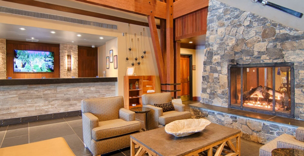The Village at Palisades Tahoe, Placer