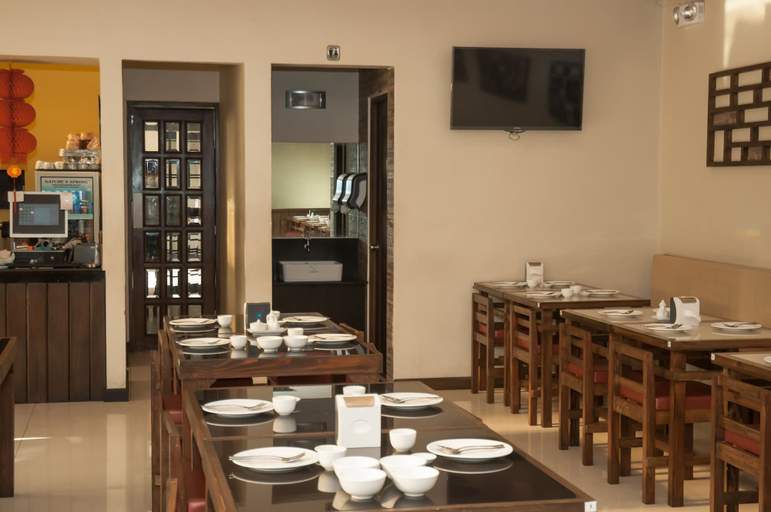 Food & Drinks 3, Asiatel Airport Hotel, Pasay City