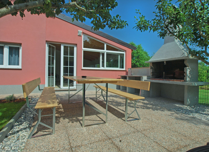 Exterior & Views 2, House 1703, Medulin