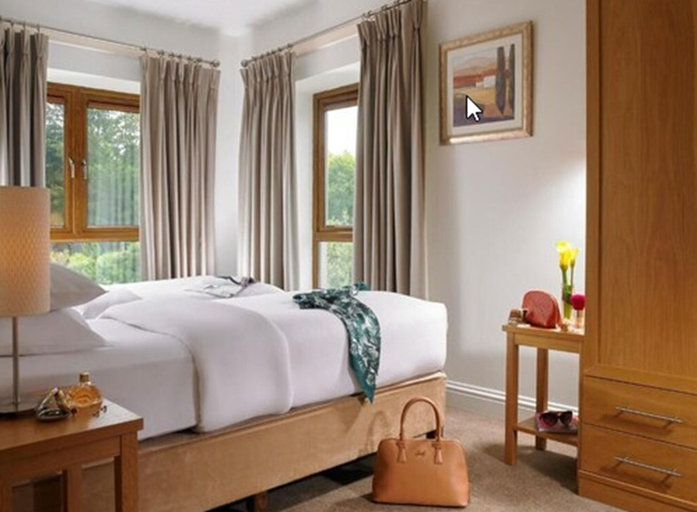 Bedroom 2, Sneem Hotel