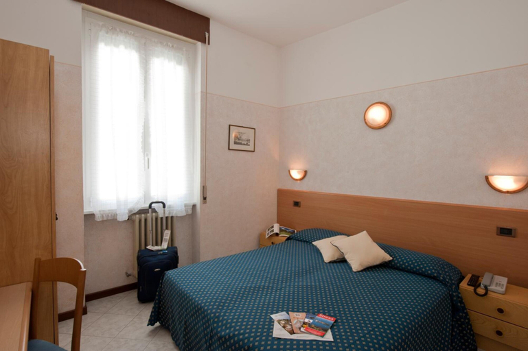 Bedroom 3, Hotel Boston, Verbano-Cusio-Ossola