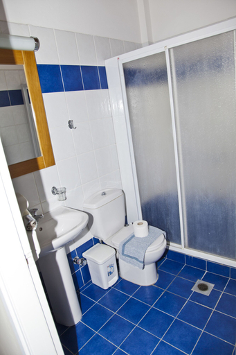 Bathroom 4, Alexander Apartments, Ionian Islands